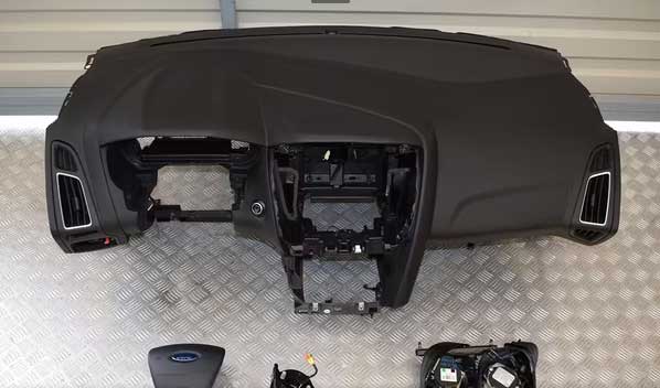 Ford Focus mk3 cruscotto anno 2015